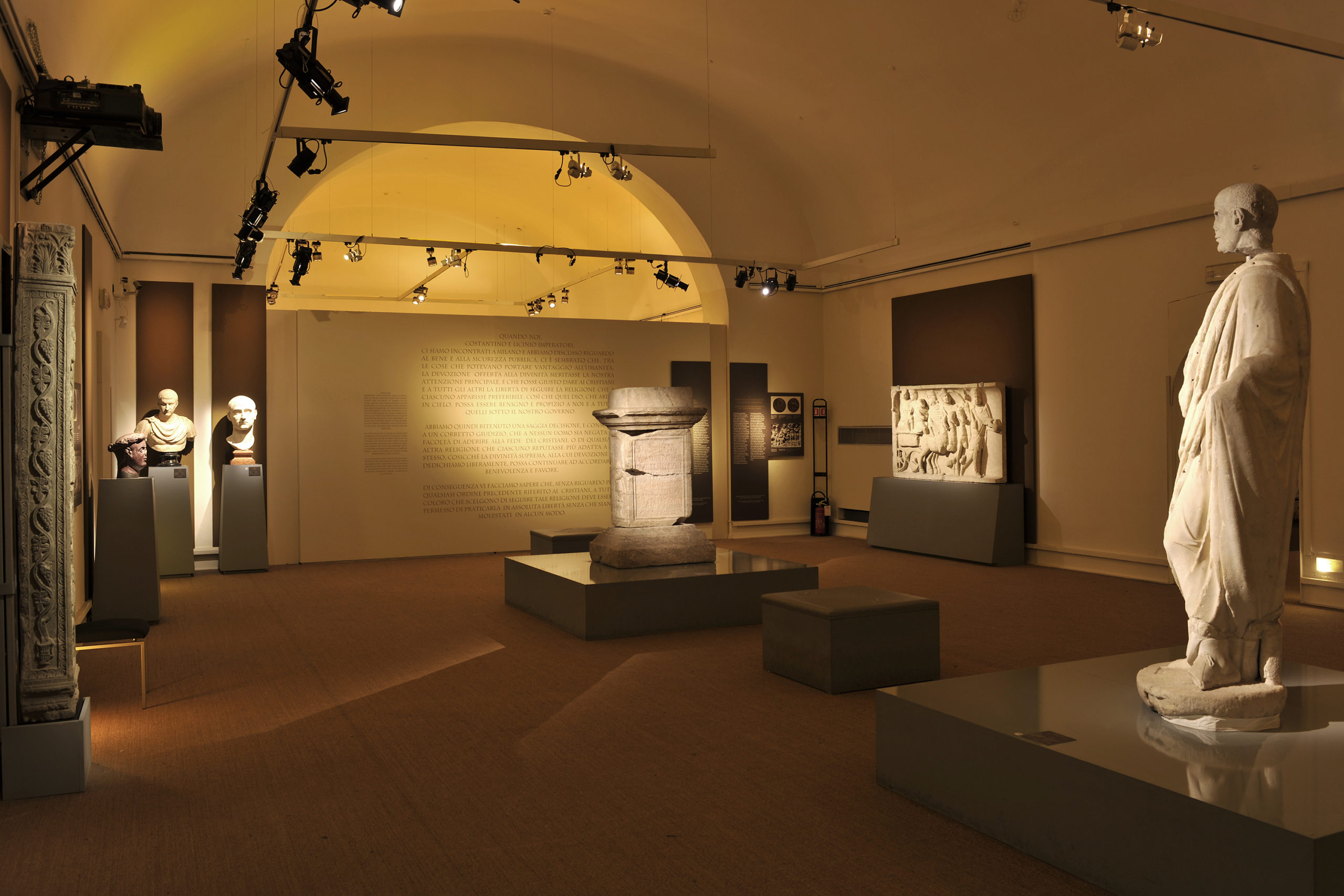 costantino_allestimento_milano05_web