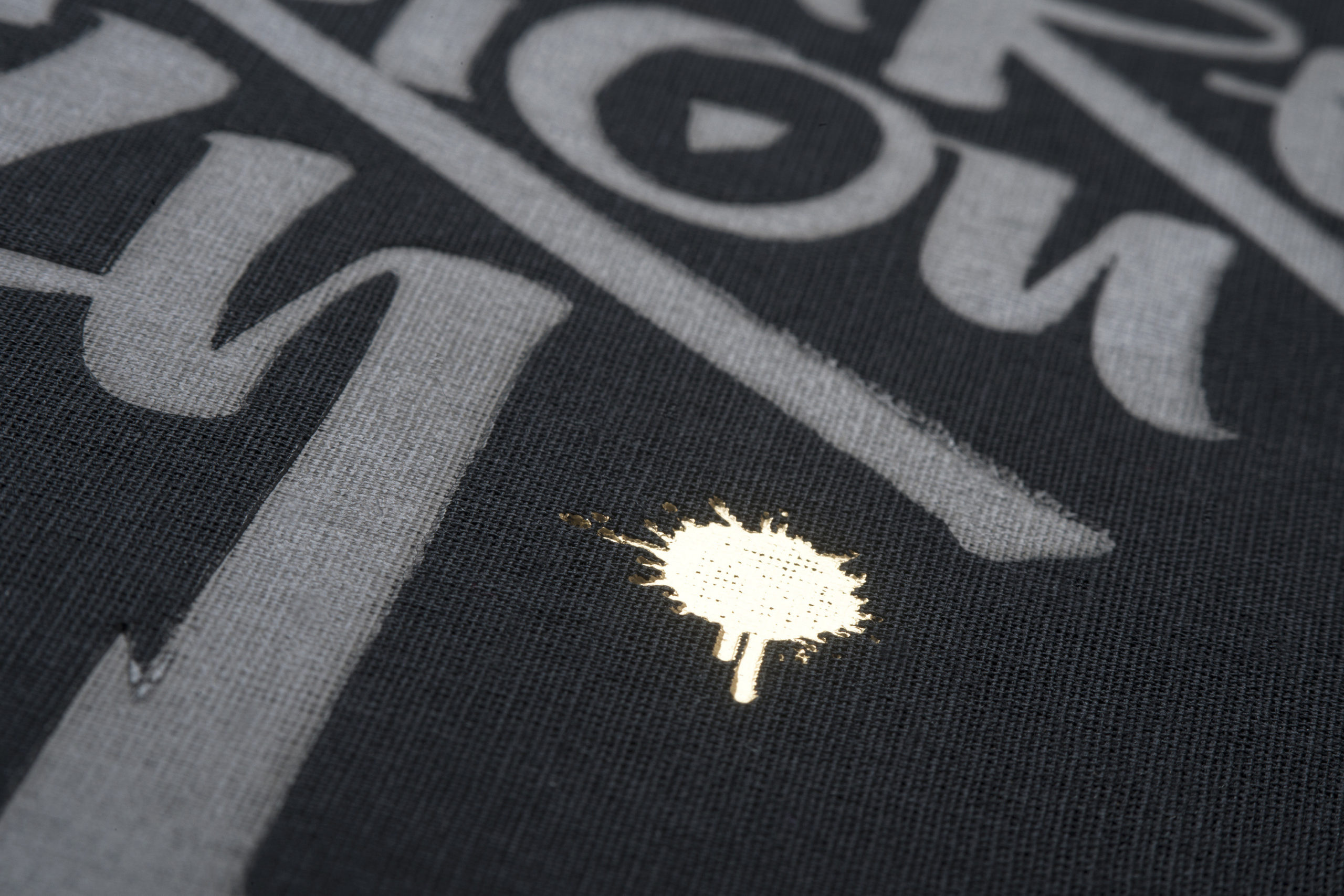 luca-barcellona_limited_edition09_detail